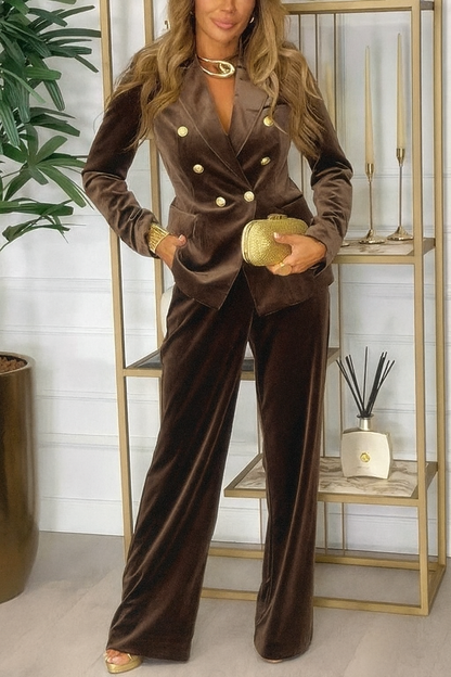 Tailleur con bottoni in velluto
